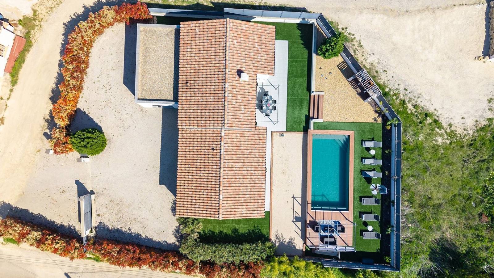 Air-conditioned Villa for 6 in the Heart of Provence with Private Pool in Saint-Romain-en-Viennois, Parc naturel régional du Mont-Ventoux