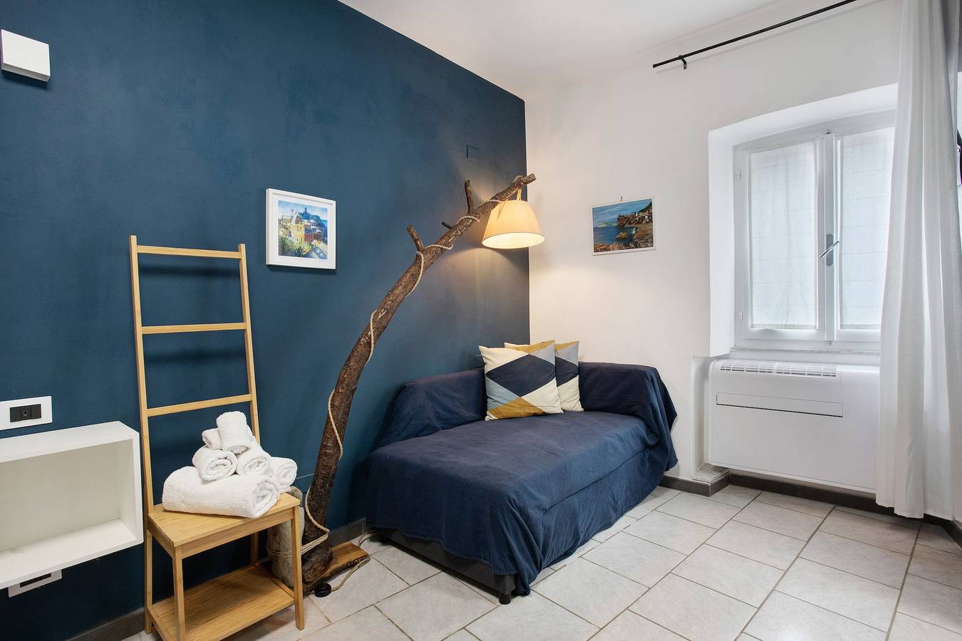 Guest House 'Ca Du Grifun 2' with Wi-Fi and Air Conditioning in Vernazza, Vernazza Kommun