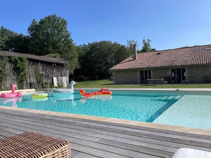 Location de vacances pour 10 personnes, avec piscine et jardin à Grignols (Gironde) - 3