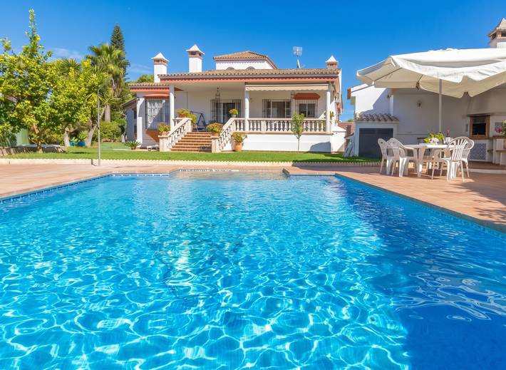 Ferienhaus für 10 Personen, mit Terrasse und Garten sowie Pool und Seeblick in Arcos de la Frontera
