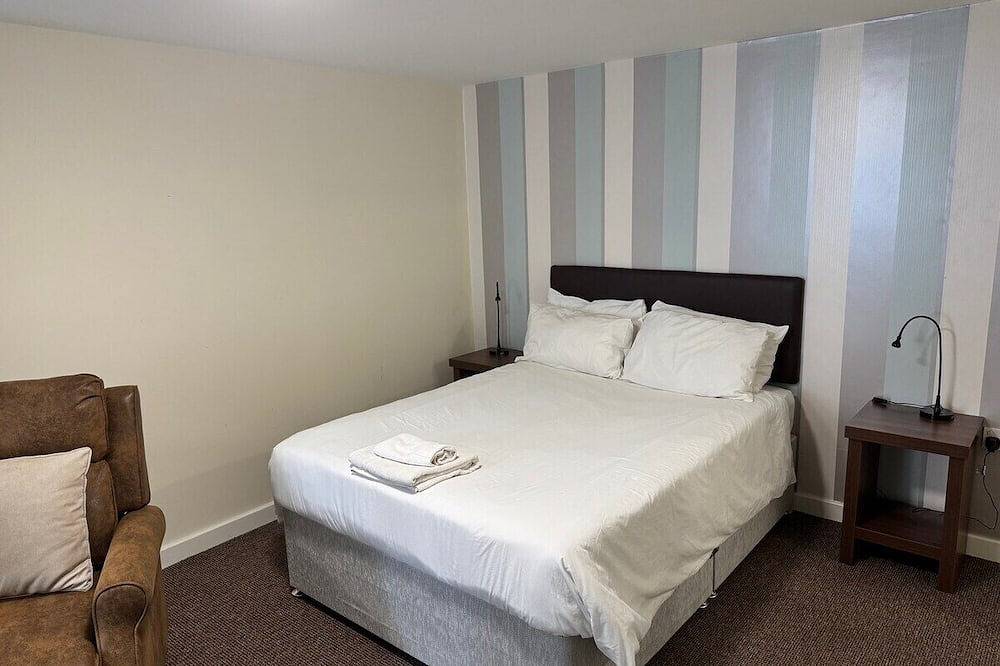 Ganze Wohnung, Studio-Ensuite mit Dusche-Klassisch in Yarm, Stockton-on-Tees