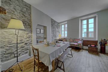 Maison De Vacances pour 8 Personnes dans Bagnères-de-Luchon, Pyrénées, Photo 1