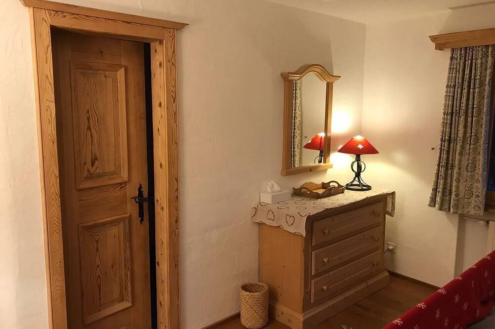 Ganze Wohnung, Gemütliche Wohnung am Klosters Platz, 6 Pers., Wlan in Klosters-Serneus, Plessur Alpen