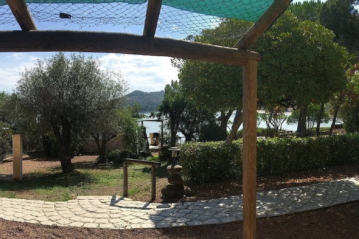Appartement de vacances pour 4 personnes, avec jardin et terrasse