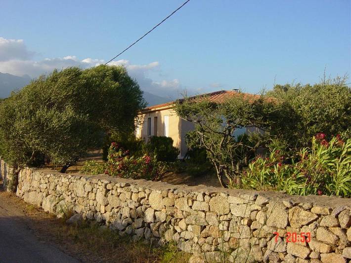Villa pour 6 personnes, avec jardin et vue à Pianottoli-Caldarello - 4