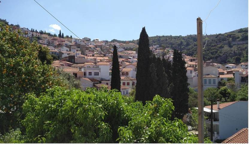 Location de vacances pour 2 personnes, avec piscine et jardin ainsi que vue et terrasse dans Samos (Grèce) - 4
