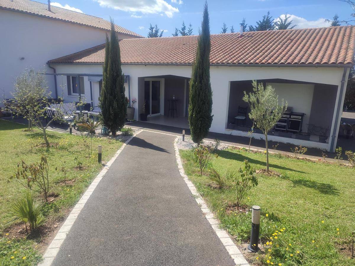 Three-Bedroom House in Saint-Georges-lès-Baillargeaux, Vienne (France)