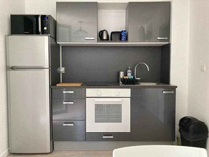 Gîte pour 4 personnes, avec terrasse et piscine à Sophia Antipolis - 4