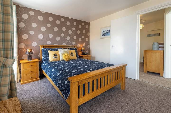 Apartment for 8 people in Barmouth