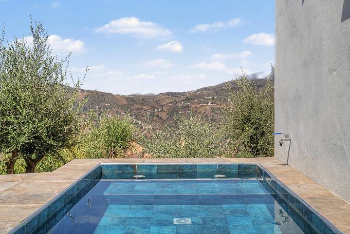 The View – Villa with Private Pool, Walking Distance to Cómpeta in Cómpeta, Cordillera Penibética
