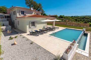 Villa Mit Pool für 6 Personen in Vinez, Ostküste Istrien, Bild 2