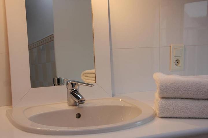 Maison d’hôte pour 4 personnes, avec vue ainsi que jardin et vue sur le lac à Saumur - 2