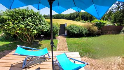 Gîte pour 2 personnes, avec terrasse et jardin à Guidel