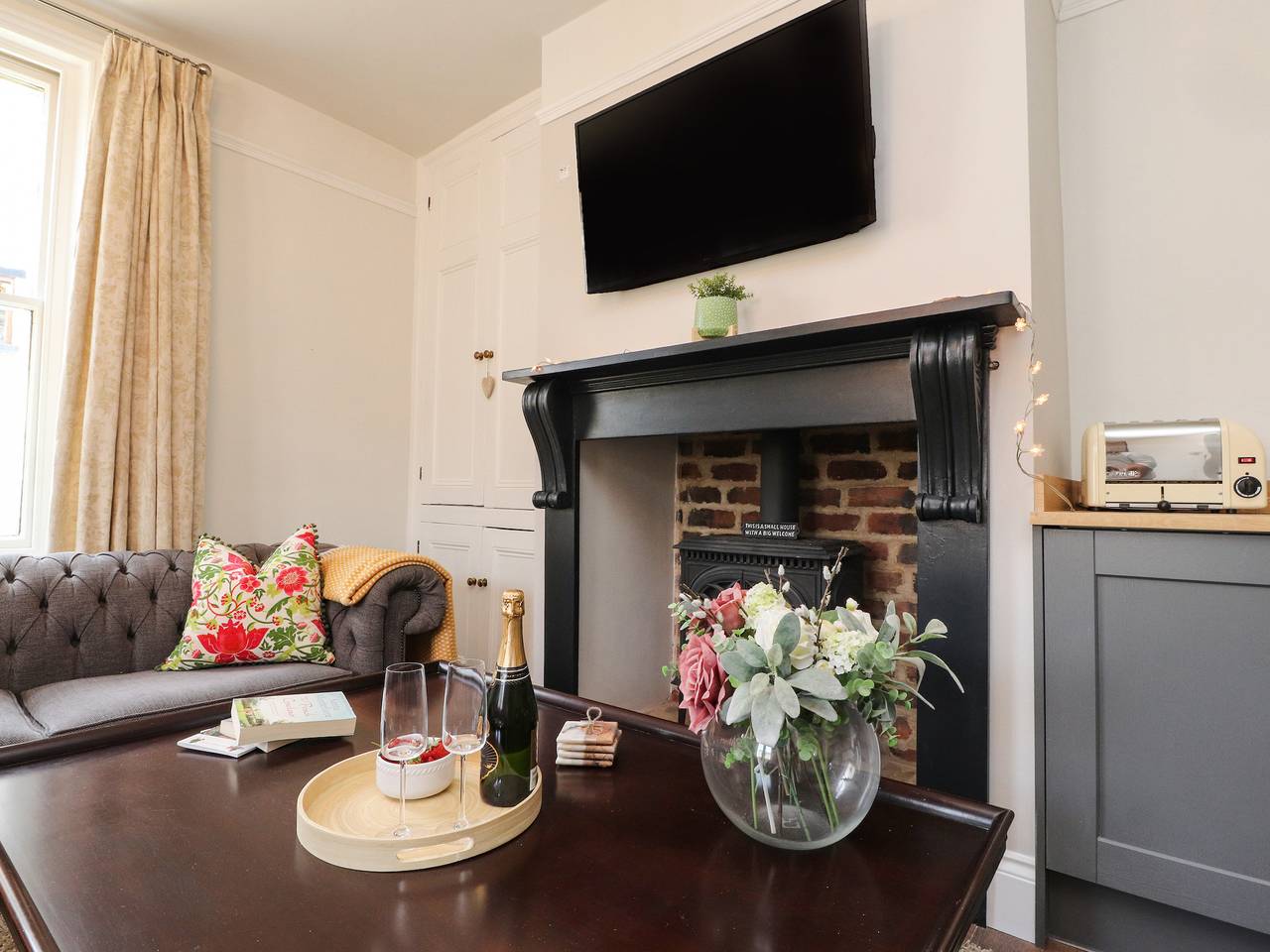 No 19, Haworth in Haworth, West Yorkshire