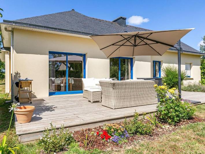 Location de vacances pour 6 personnes, avec terrasse à Lanhouarneau - 2