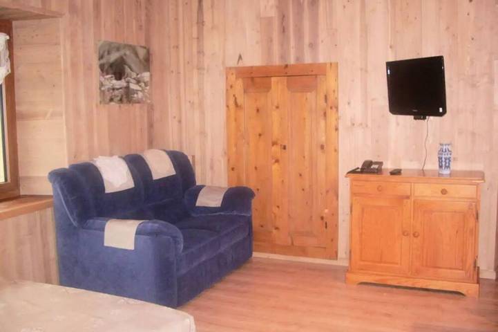 Gîte pour 4 personnes dans Office De Tourisme De Bessans - 3