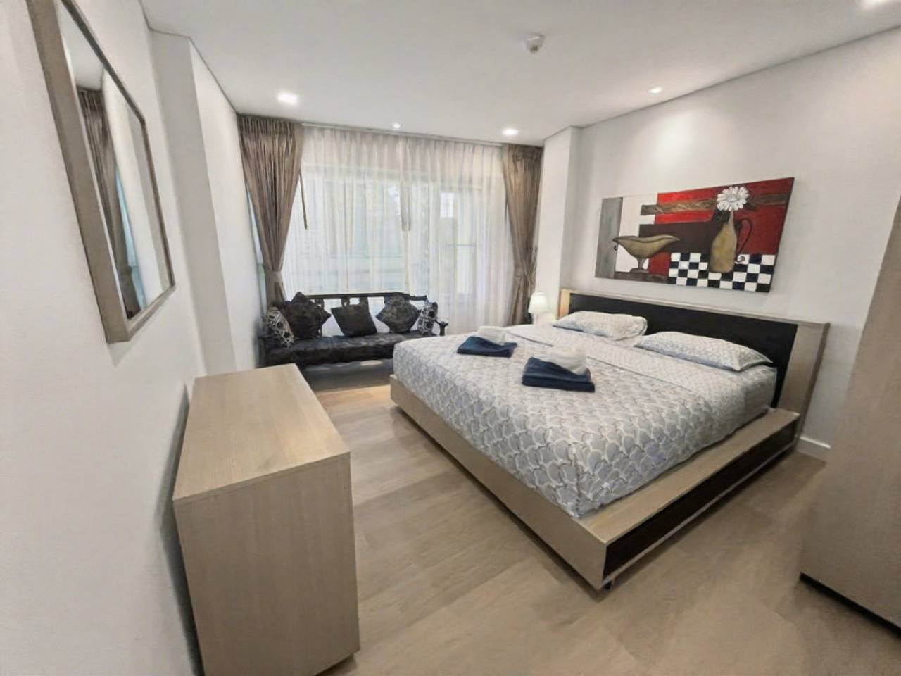 Ganze Wohnung, Mykonos Hua Hin - 1 Schlafzimmer Eigentumswohnung Gemeinschaftspool Innenstadt in Hua Hin, Prachuap Khiri Khan