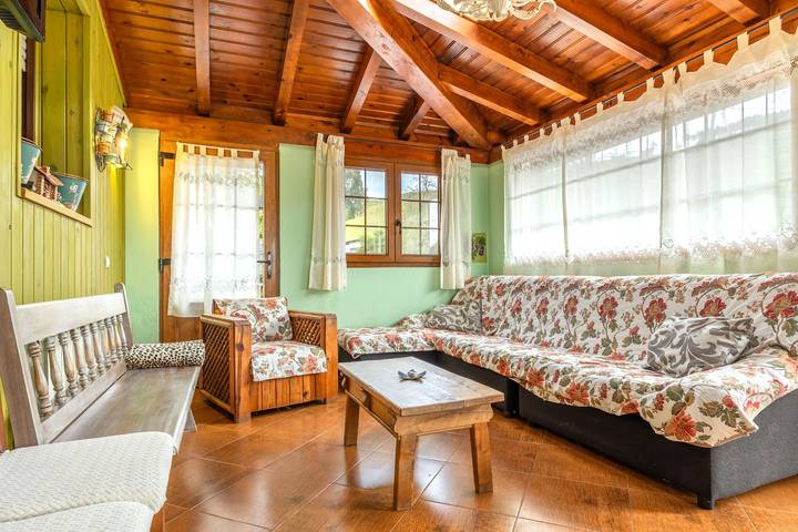 Casa rural para 6 personas, con jardín, Se admiten mascotas en Cantabria - 3