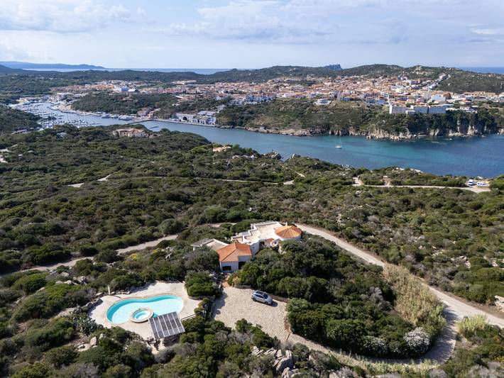 Casa vacanza per 10 persone a Santa Teresa di Gallura