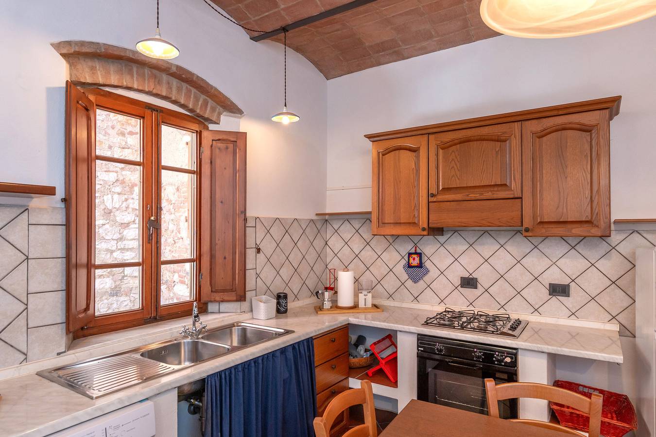 Ganze Wohnung, Apartment 'Leonardo' mit privater Terrasse, Wlan und Klimaanlage in Suvereto, Etruskische Küste
