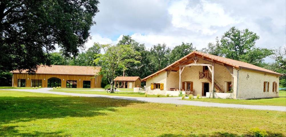 Maison de vacances pour 46 personnes, avec Terrasse ainsi que Jardin et Vue