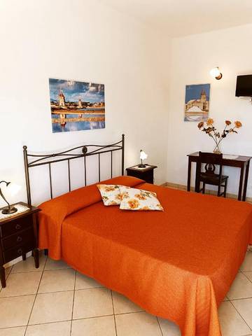 Chambre d’hôte pour 2 personnes, avec jardin à Erice