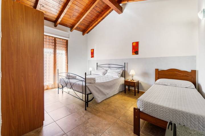 Appartamento per 3 persone, con balcone e giardino a Teulada