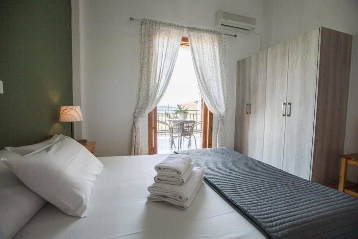 Appartement de vacances pour 2 personnes, avec Terrasse ainsi que Jardin et Vue