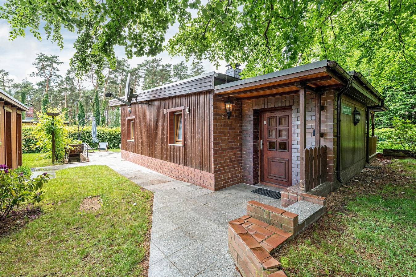Ferienhaus 'Wald-See-Liebe' mit privater Terrasse und eigenem Garten in Pinnow, Schenkendöbern