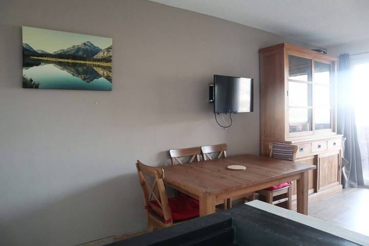 Gîte pour 8 personnes, avec balcon dans Office De Tourisme Des Orres - 3
