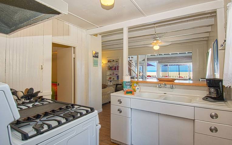 Vacation rental for 7 people, with terrace in Balboa Peninsula