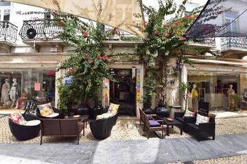 Hôtel pour 3 personnes, avec balcon et vue à Beja