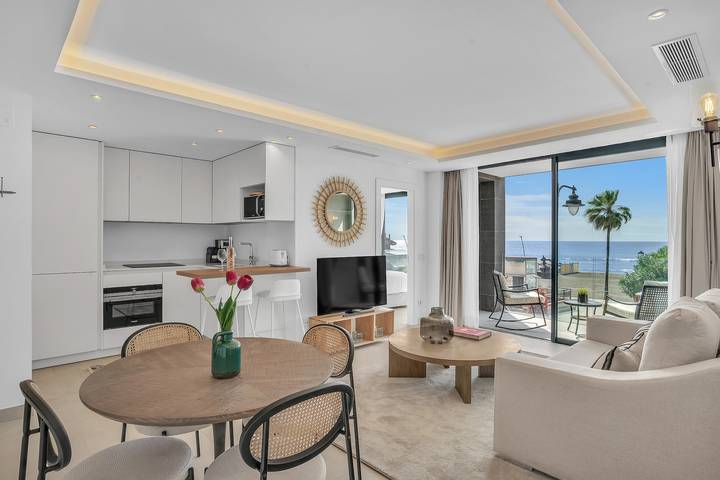 Apartment for 4 people, with Balcony and Terrace in Estepona Old Town