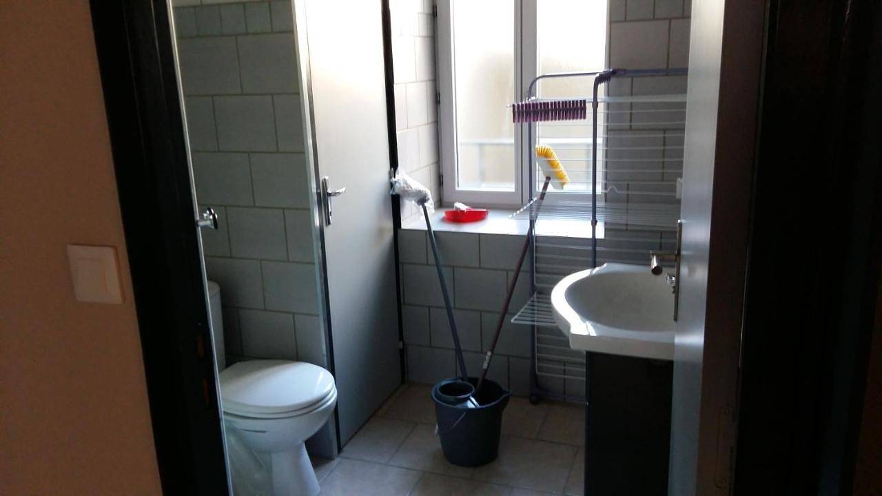 Appartement entier, Appartement n2 1 er étage in Yssingeaux, Haute-Loire