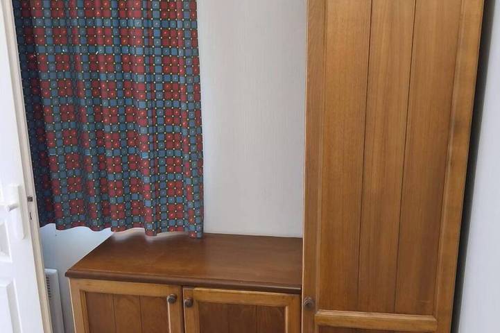 Apartamento entero, L’instant Montdesir, Sleeps 4, Pool & Lake in Monflanquin, Región de Villeneuve-sur-Lot