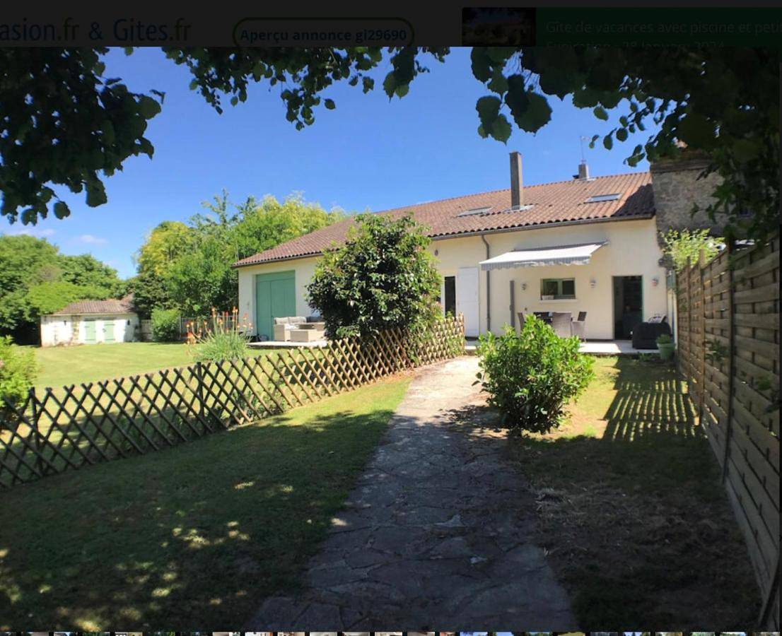 Two-Bedroom House in Chamboret, Région de Bellac