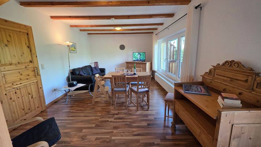 Ferienwohnung für 5 Personen, mit Balkon in Zislow - 2