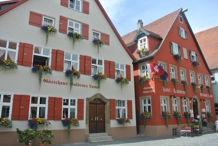 Hotel für 3 Personen, mit Garten und Ausblick, mit Haustier in Dinkelsbühl