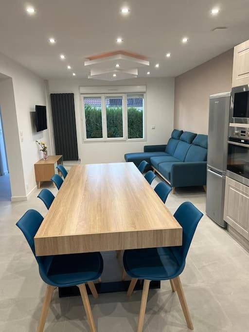 Location de vacances pour 8 personnes, avec terrasse et jardin à Mulsanne - 2