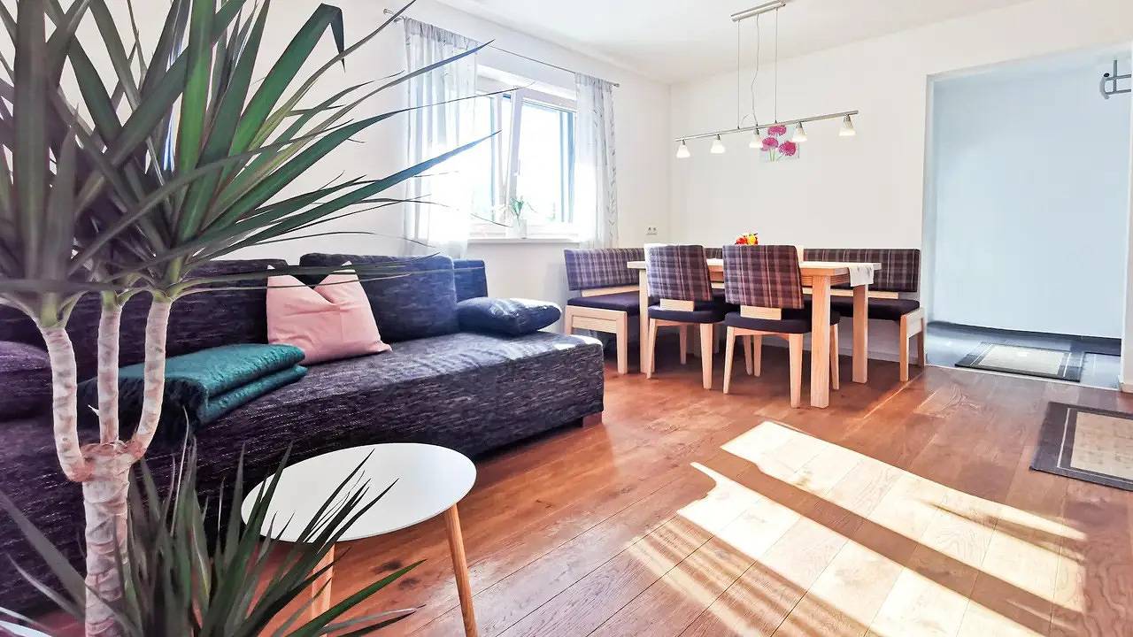 Geheel vakantieappartement, Vakantieappartement voor 5 personen met terras in Gaschurn, Gaschurn en omgeving