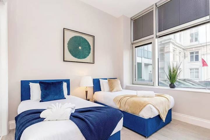 Ganze Wohnung, Geräumige 2 Schlafzimmer am Meer in Brighton, Sussex