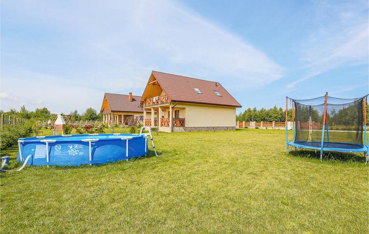 Ferienhaus für 8 Personen mit Pool in Puddemsdorf, Jezioro Jamno