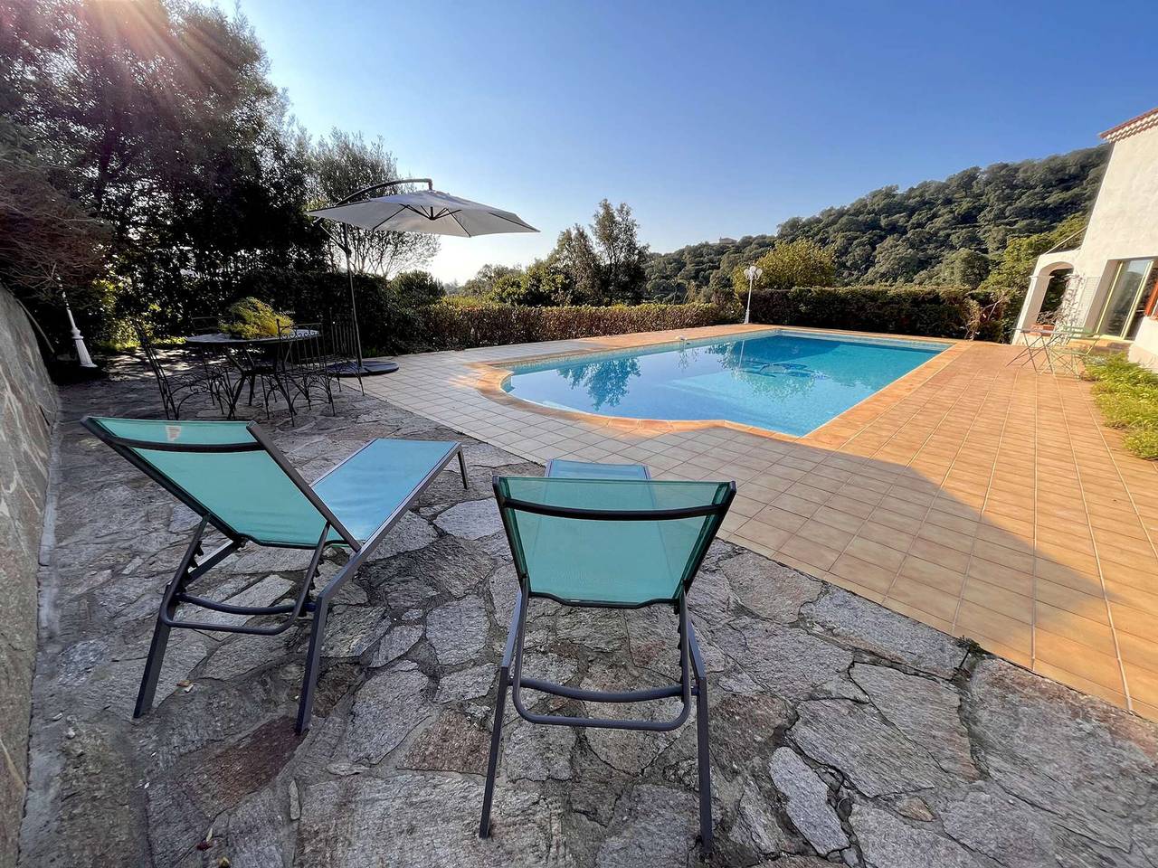 Großzügiges Haus mit Pool und Klimaanlage für 7 Personen in ruhiger Lage in Cavalaire-sur-Mer in Cavalaire-sur-Mer, Mittelmeerküste (Frankreich)