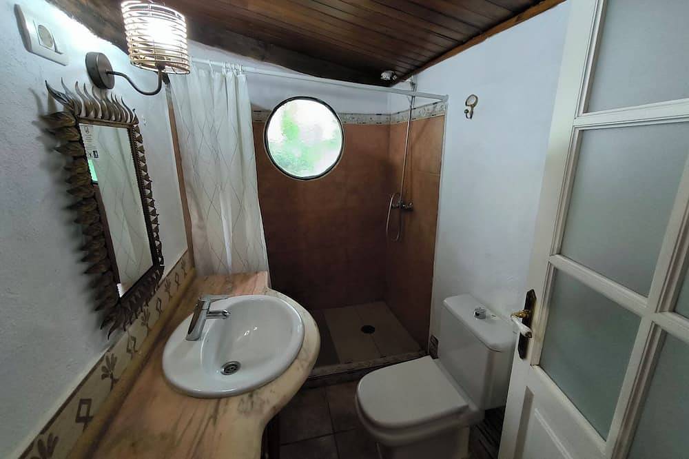 Villa Tamadaba Rural Home + Fast Wifi, Near Ocean, Pet Friendly in Valle de Agaete, Agaete
