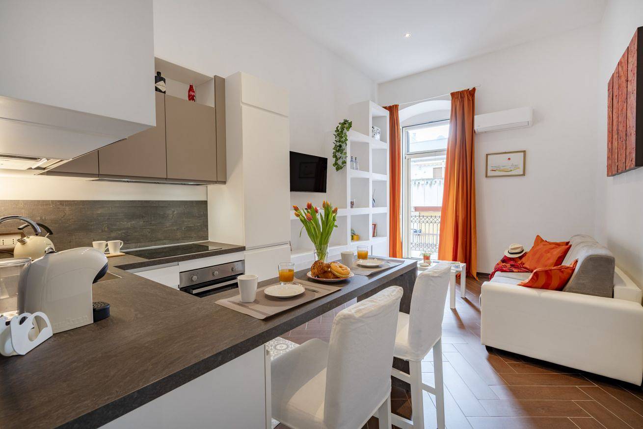 Ganze Wohnung, GuestHost - Nina Home: Your Comfort in the Heart of Bari in Bari, Bari Provinz