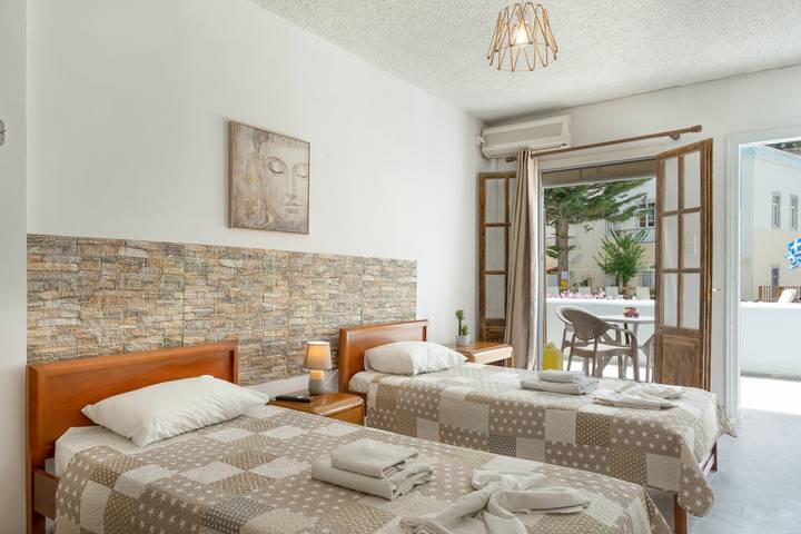 Διαμέρισμα διακοπών για 4 άτομα, με κήπο