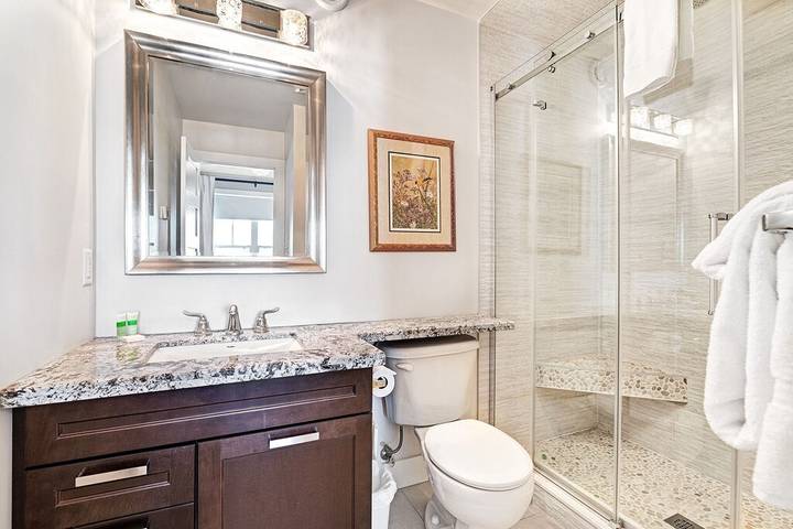 Vacation rental for 6 people, with pool and terrace as well as hot tub, with pets in Blue Mountain (Ontario)