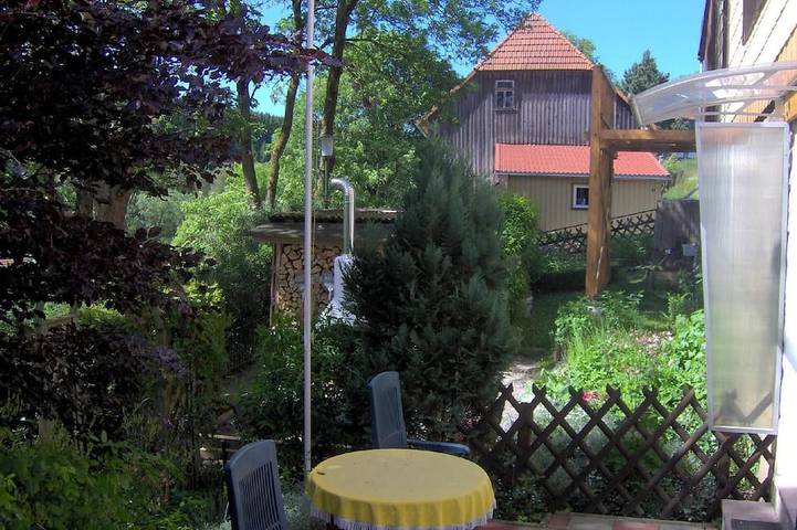 Ferienhaus für 3 Personen, mit Garten in Tanne