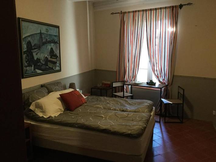 Chambre d’hôte pour 2 personnes, avec jardin ainsi que vue et piscine à Argeliers