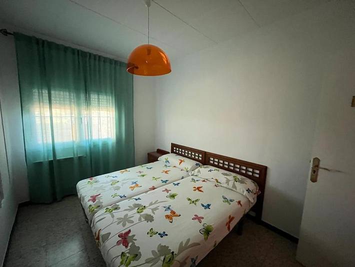 Casa rural para 8 personas, con jardín además de vistas y piscina, Se admiten mascotas en Segría - 3